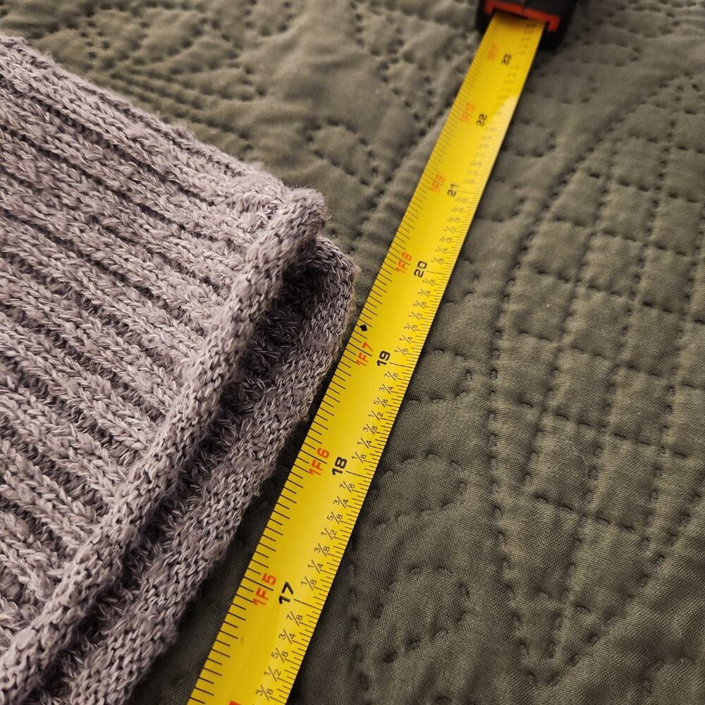 American Eagle Gray and White V-Neck Striped Sweater - Picture 7 of 10